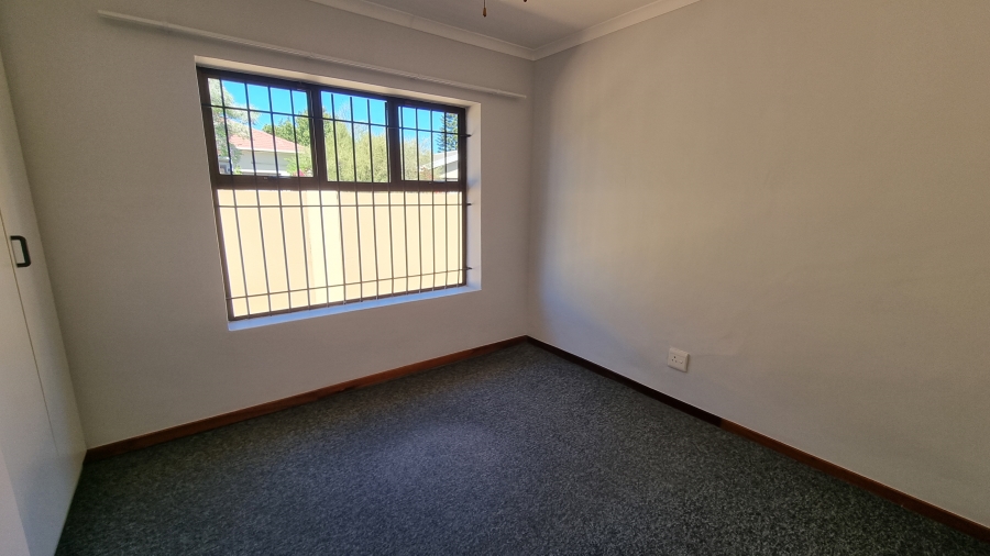 6 Bedroom Property for Sale in Lochnerhof Western Cape